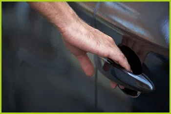 Expert Locksmith Services Vauxhall, NJ 908-512-7795 Expert Locksmith Services Vauxhall, NJ 908-512-7795 - 8-opening-car-locks
