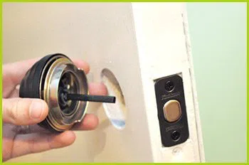 Expert Locksmith Services Vauxhall, NJ 908-512-7795 - 12-changing-locks