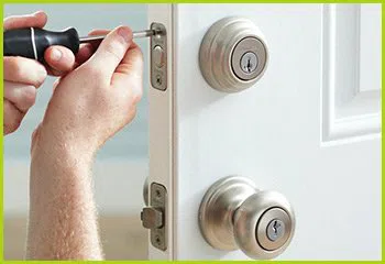 Expert Locksmith Services Vauxhall, NJ 908-512-7795 - 13-new-locks-installation
